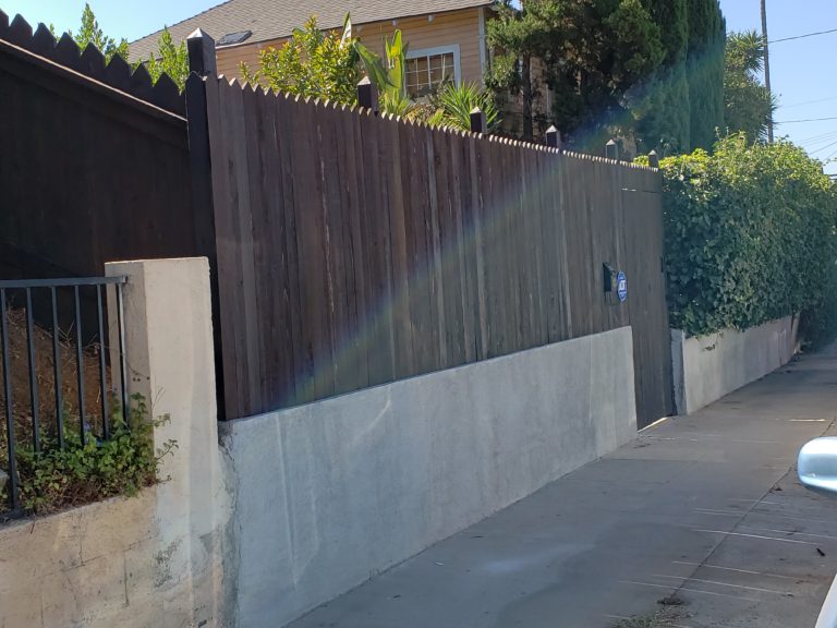 Wood Fence Installation In Los Angeles? Yeppers!