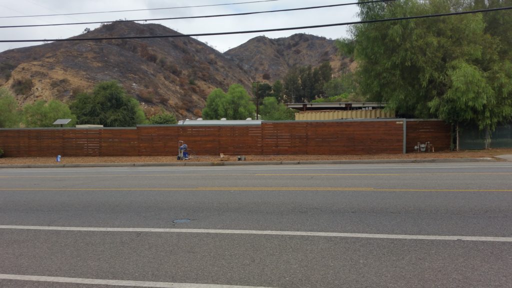 Modern Horizontal Wood Fence in Sun Valley, Los Angeles during a fire 6, Built and stained by WoodFenceExpert.com